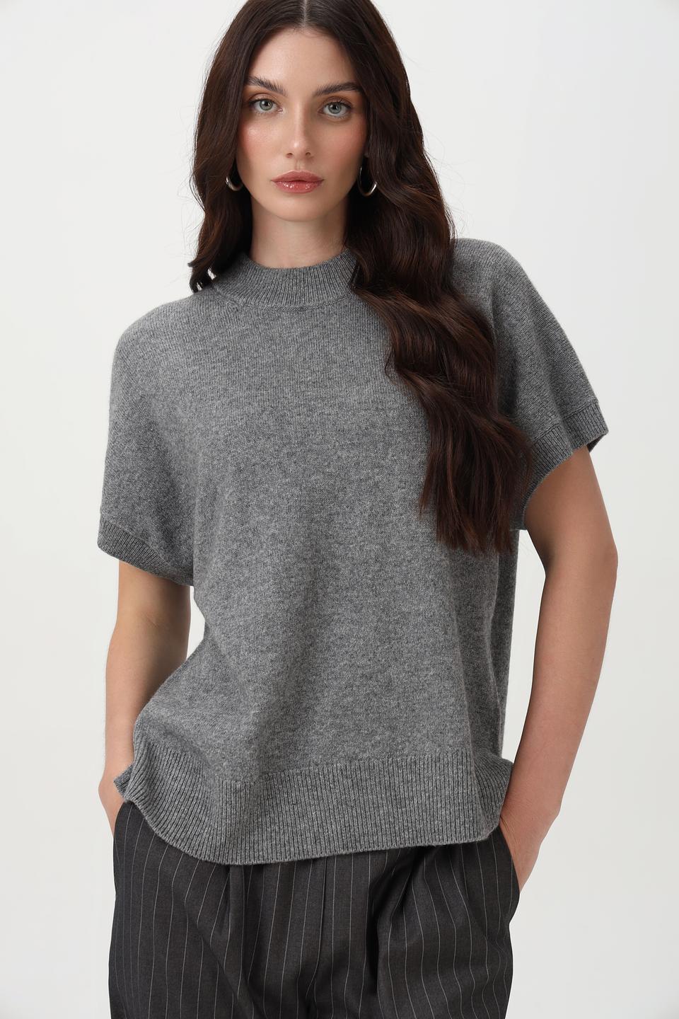 Пуловер Oui серый с коротким рукавом