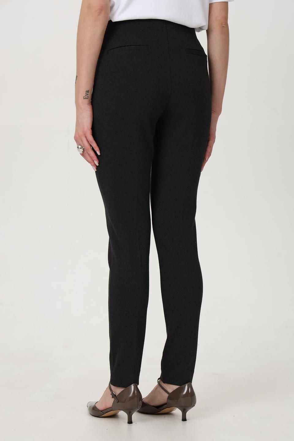 Брюки Olsen приталенные черные