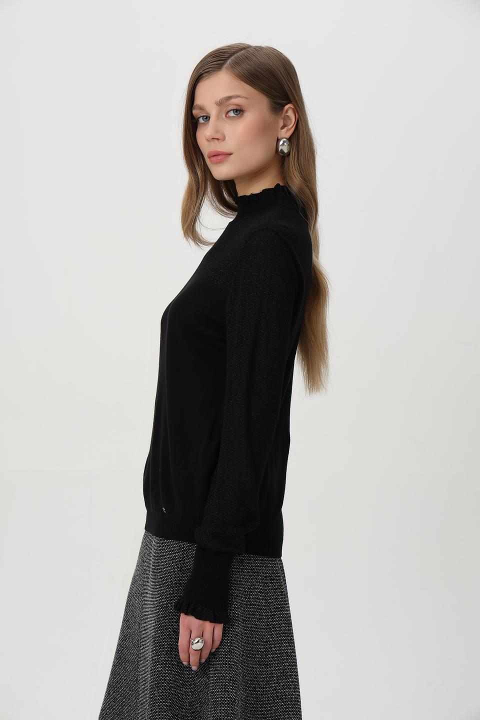 Пуловер Betty and Co с воротником-стойкой