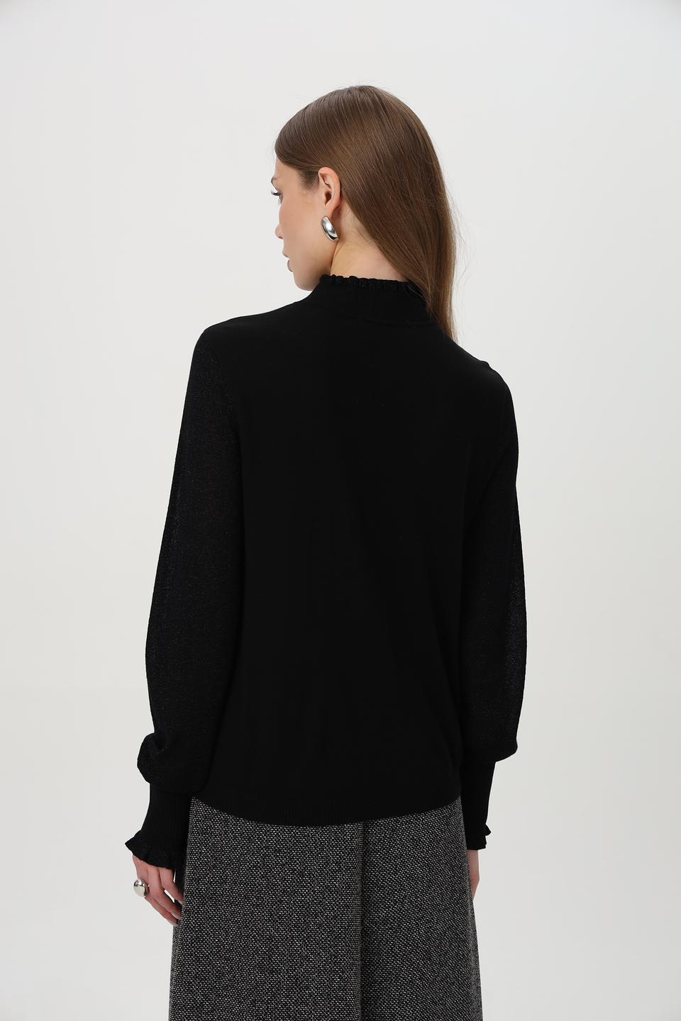 Пуловер Betty and Co с воротником-стойкой