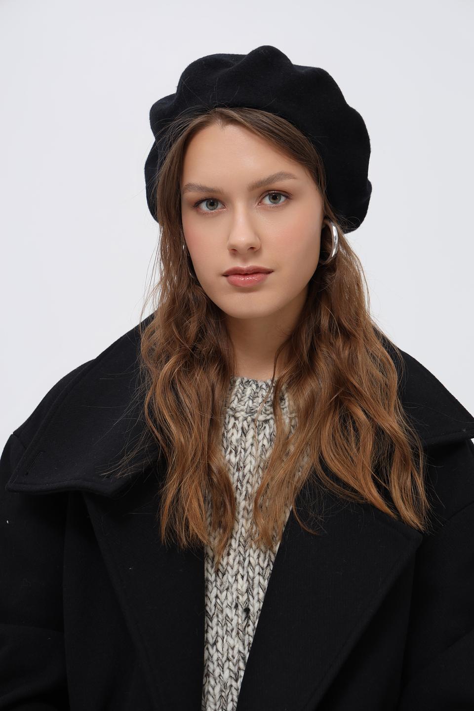 Берет United Colors of Benetton черный