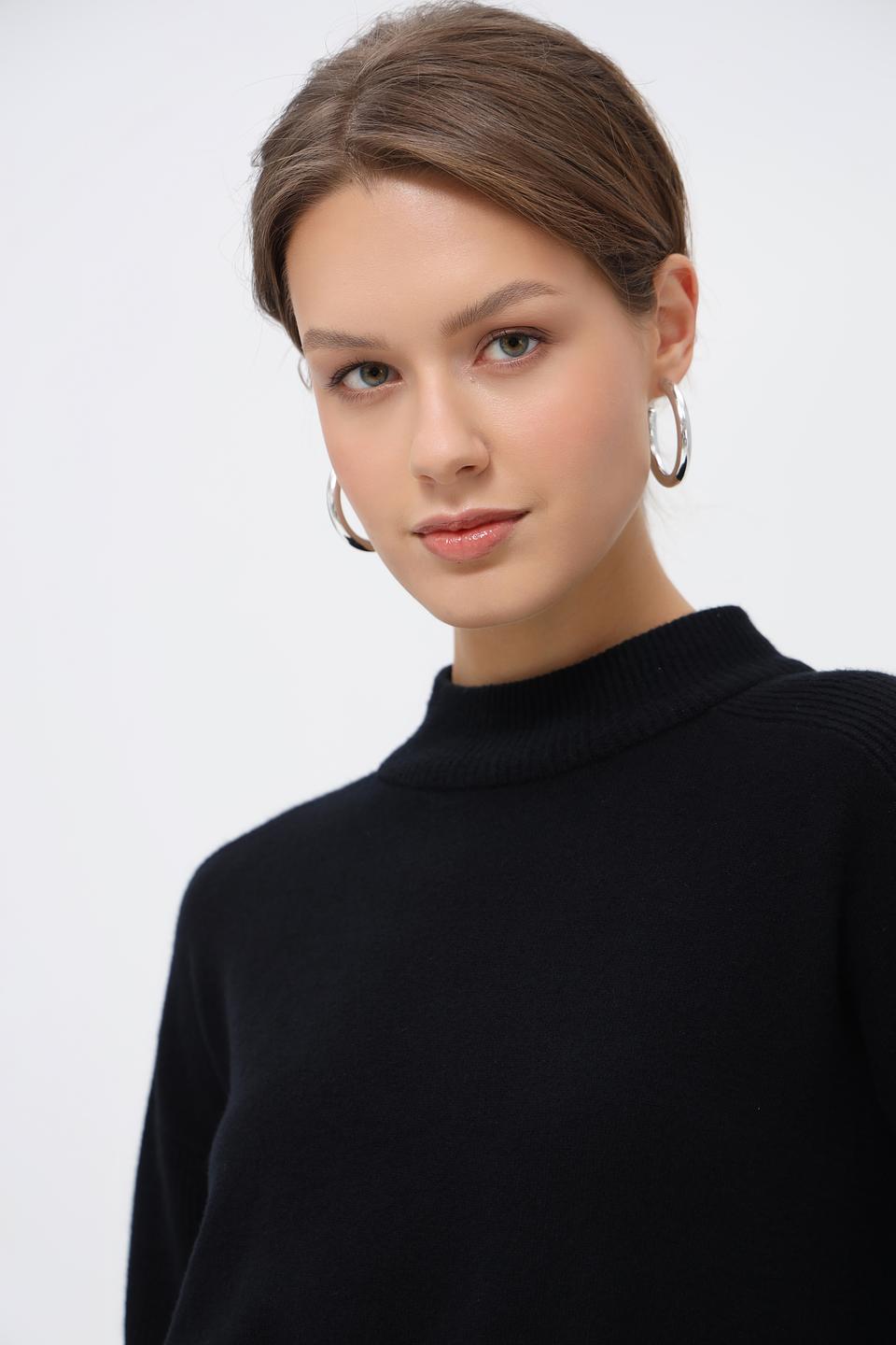 Пуловер Betty Barclay с кружевом