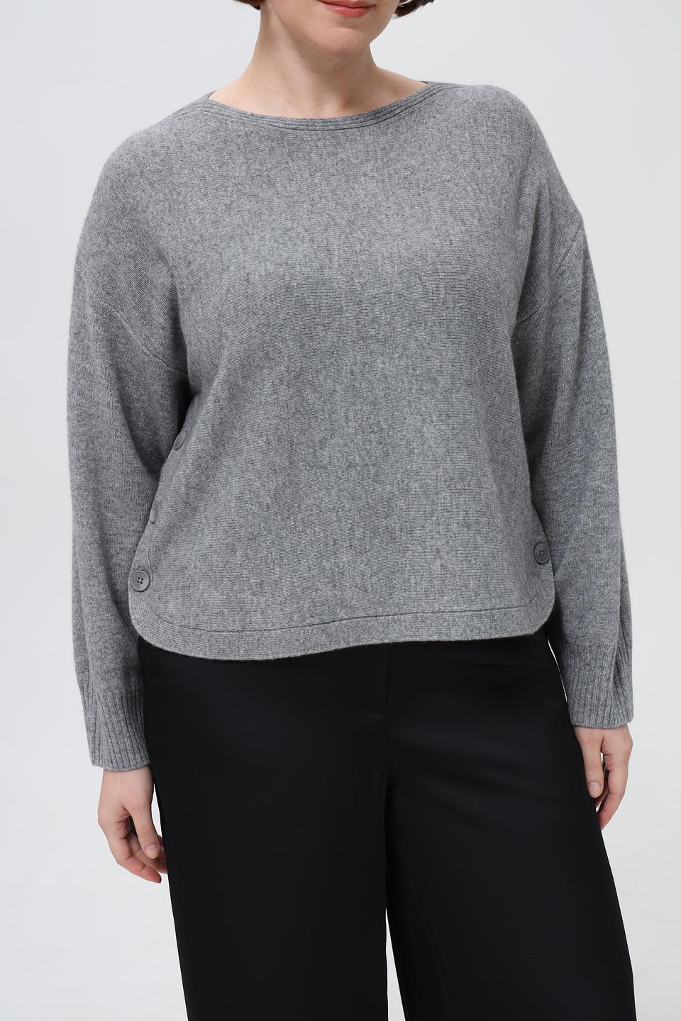 Пуловер Lecomte с пуговицами серый